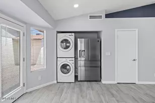 8520 W Palm Ln, Phoenix, AZ 85037 - Photo 10