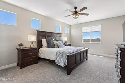 213 E Balao Drive, Phoenix, AZ 85085 - Photo 32
