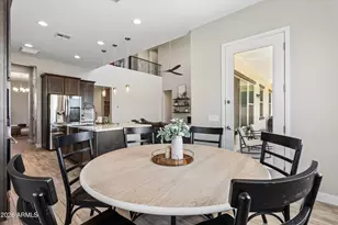 213 E Balao Dr, Phoenix, AZ 85085 - Photo 16