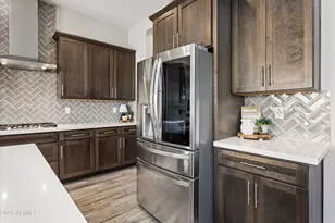 213 E Balao Dr, Phoenix, AZ 85085 - Photo 24
