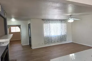 1736 E Frye Rd, Chandler, AZ 85225 - Photo 10