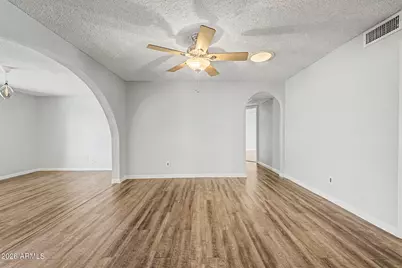 1243 W Los Lagos Vista Avenue, Mesa, AZ 85202 - Photo 6
