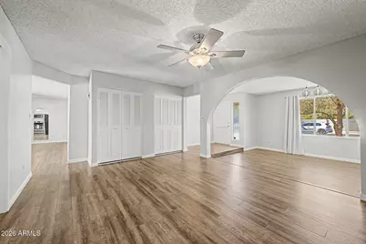 1243 W Los Lagos Vista Avenue, Mesa, AZ 85202 - Photo 8