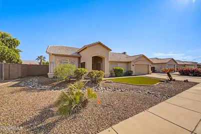 141 E Pebble Trail, Casa Grande, AZ 85122 - Photo 4
