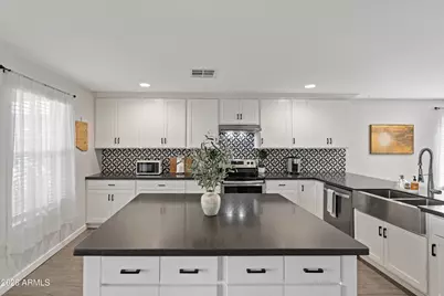2324 E Harvard Street, Phoenix, AZ 85006 - Photo 8