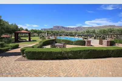 9404 E Thunder Pass Drive #38, Gold Canyon, AZ 85118 - Photo 12