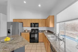 13867 E Paradise Ln, Scottsdale, AZ 85259 - Photo 10