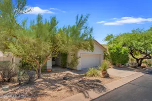 13867 E Paradise Ln, Scottsdale, AZ 85259 - Photo 2