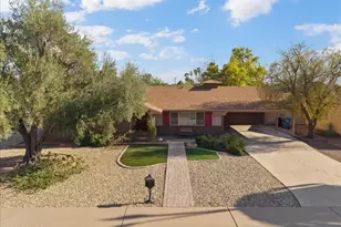 2301 W St John Rd, Phoenix, AZ 85023 - Photo 24