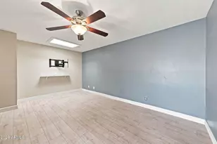 410 W Laguna Dr, Tempe, AZ 85282 - Photo 14