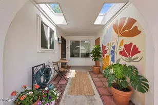 410 W Laguna Dr, Tempe, AZ 85282 - Photo 4