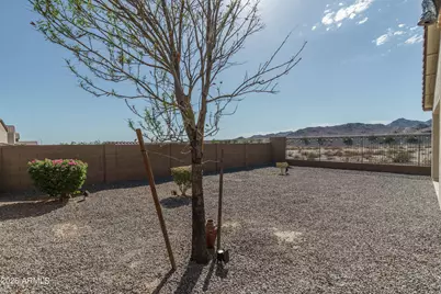 21427 W Monte Vista Road, Buckeye, AZ 85396 - Photo 10