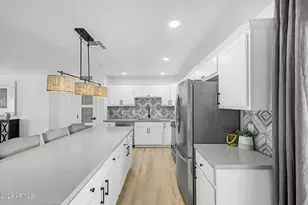 1010 W 13th St, Tempe, AZ 85281 - Photo 4