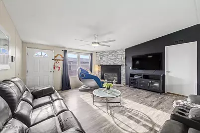 10998 W Sacate Drive, Arizona City, AZ 85123 - Photo 4
