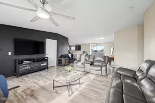 10998 W Sacate Dr, Arizona City, AZ 85123 - Photo 6