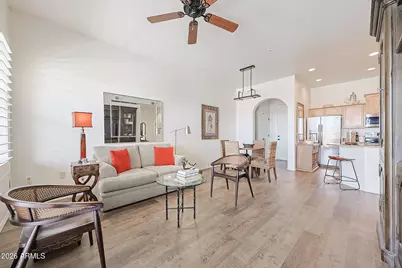 14575 W Mountain View Boulevard #10313, Surprise, AZ 85374 - Photo 10