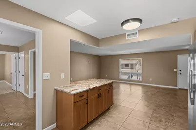 10317 W Floriade Drive, Sun City, AZ 85351 - Photo 6