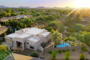 27028 North 47th Pl, Cave Creek, AZ 85331 - Photo 2