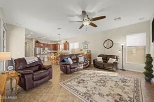 40122 N Noble Hawk Ct, Anthem, AZ 85086 - Photo 18