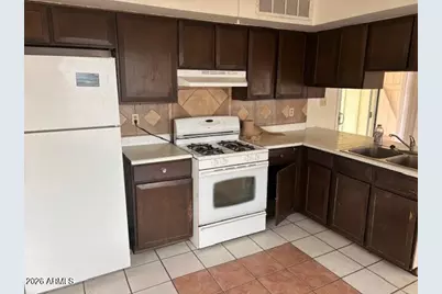 17619 N 16th Avenue, Phoenix, AZ 85023 - Photo 2