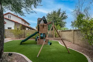 1338 E Sunburst Ln, Tempe, AZ 85284 - Photo 12
