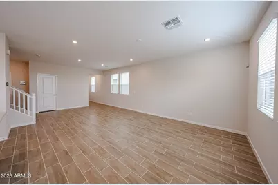 17378 W Villa Hermosa Lane, Surprise, AZ 85387 - Photo 10