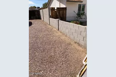 3220 N 79th Avenue, Phoenix, AZ 85033 - Photo 22