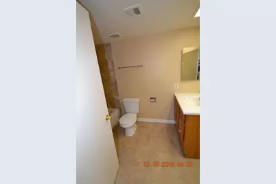 3220 N 79th Avenue, Phoenix, AZ 85033 - Photo 18