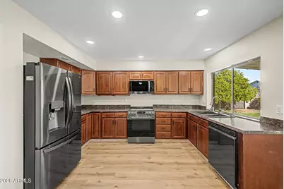 843 W Nido Avenue, Mesa, AZ 85210 - Photo 20