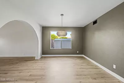 843 W Nido Avenue, Mesa, AZ 85210 - Photo 16