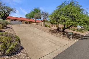 10240 N Demaret Dr, Fountain Hills, AZ 85268 - Photo 38