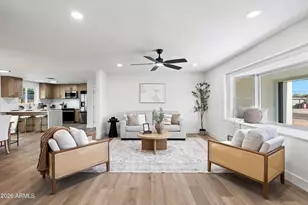 8102 E Palm Ln, Scottsdale, AZ 85257 - Photo 4