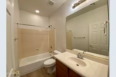 8777 W Hayward Avenue, Glendale, AZ 85305 - Photo 8