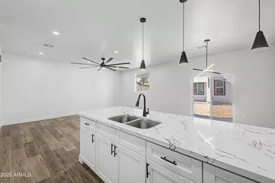 3830 W Latham Street, Phoenix, AZ 85009 - Photo 12