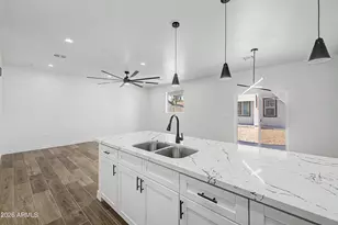 3830 W Latham St, Phoenix, AZ 85009 - Photo 12
