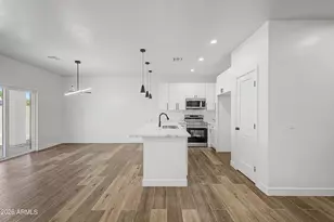 3830 W Latham St, Phoenix, AZ 85009 - Photo 10