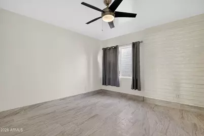 2925 N 38th Street #2, Phoenix, AZ 85018 - Photo 12