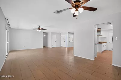 8449 E Jackrabbit Road, Scottsdale, AZ 85250 - Photo 6