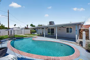 8449 E Jackrabbit Rd, Scottsdale, AZ 85250 - Photo 4