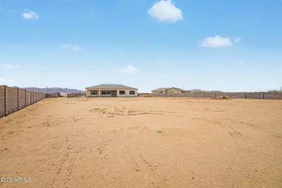26501 N 241 Avenue, Wittmann, AZ 85361 - Photo 2