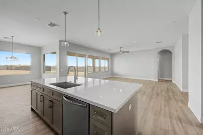 26501 N 241 Avenue, Wittmann, AZ 85361 - Photo 12