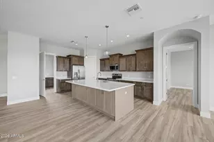 26501 N 241st Ave, Wittmann, AZ 85361 - Photo 10