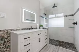 15233 N 51st St, Scottsdale, AZ 85254 - Photo 32