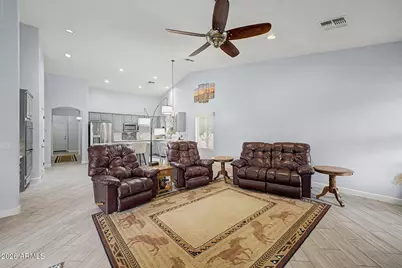 43398 W Little Drive, Maricopa, AZ 85138 - Photo 16