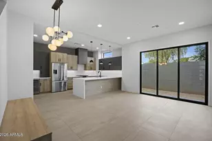 377 E Windsor Ave, Phoenix, AZ 85004 - Photo 6