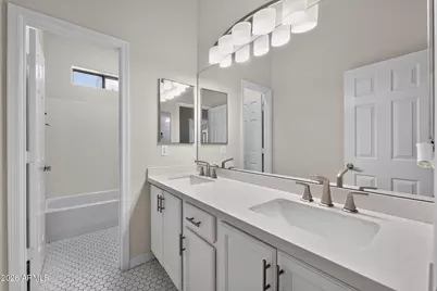 48 E Elgin Street, Gilbert, AZ 85295 - Photo 16