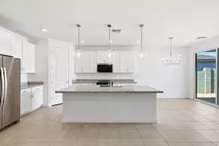 24490 W Bowker St, Buckeye, AZ 85326 - Photo 4