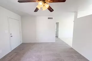 1413 W Behrend Dr, Phoenix, AZ 85027 - Photo 8