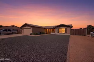 11210 N 52nd Ave, Glendale, AZ 85304 - Photo 2