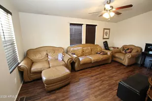 2120 E Bluefield Ave, Phoenix, AZ 85022 - Photo 8